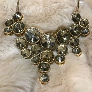 Statement necklace